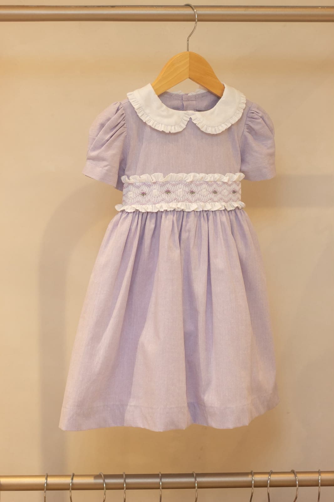 Vestido lilás — lilás